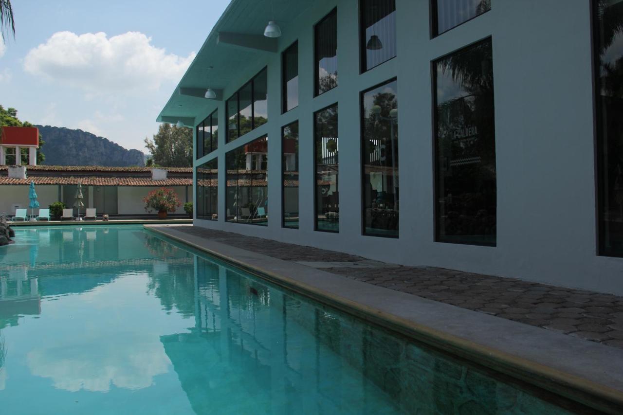Hotel Y Parque Acuatico La Caldera Abasolo 外观 照片