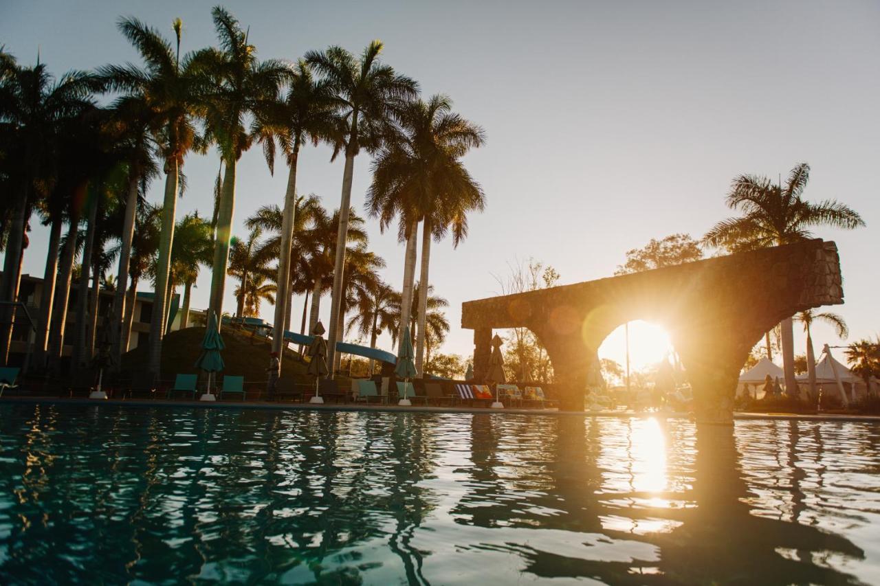 Hotel Y Parque Acuatico La Caldera Abasolo 外观 照片